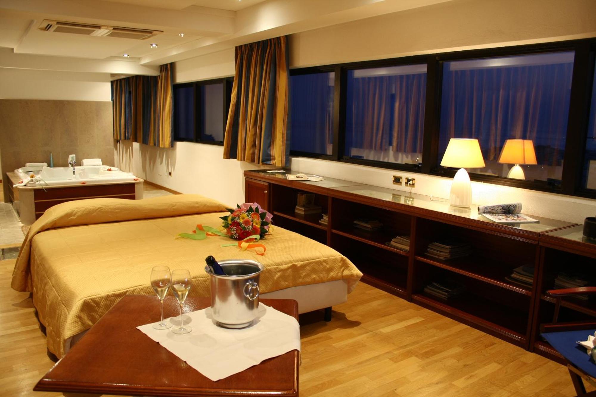 Hotel Bellavista Club-Caroli Hotels Gallipoli Kamer foto