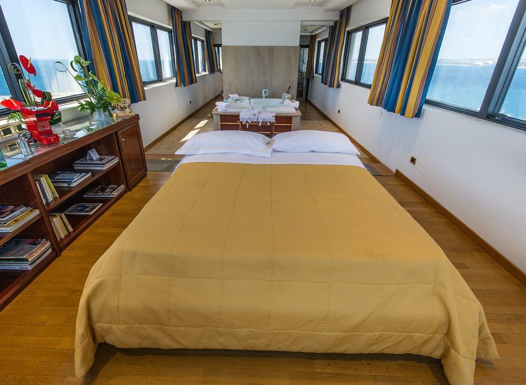 Hotel Bellavista Club-Caroli Hotels Gallipoli Buitenkant foto